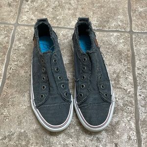 Blowfish Slip on sneaker